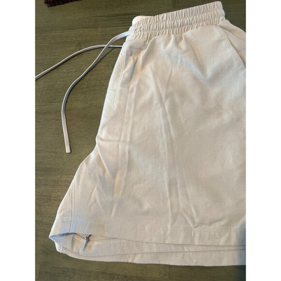 Lululemon Mens White Athletica Shorts - Picture 1 of 10